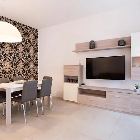 Re Home - Next To Verona Arena